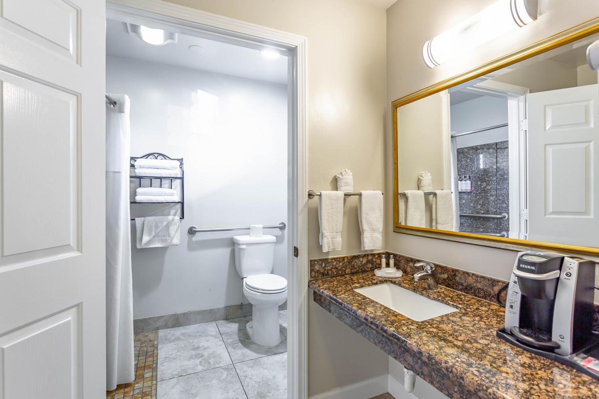 Aloha Inn Аройо Гранде Екстериор снимка